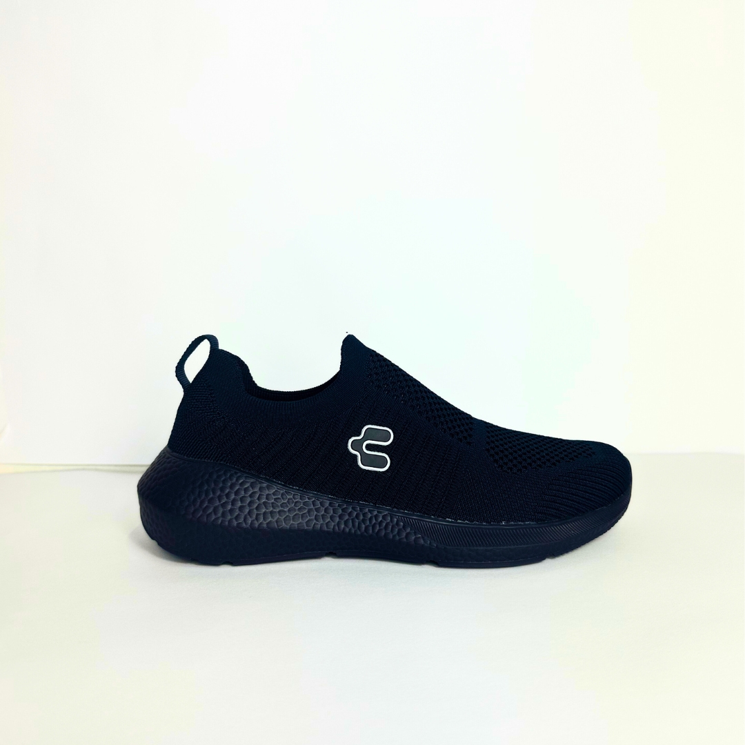 Paquete de 6 pares de Tenis azul para joven marca Charly estilo deportivo