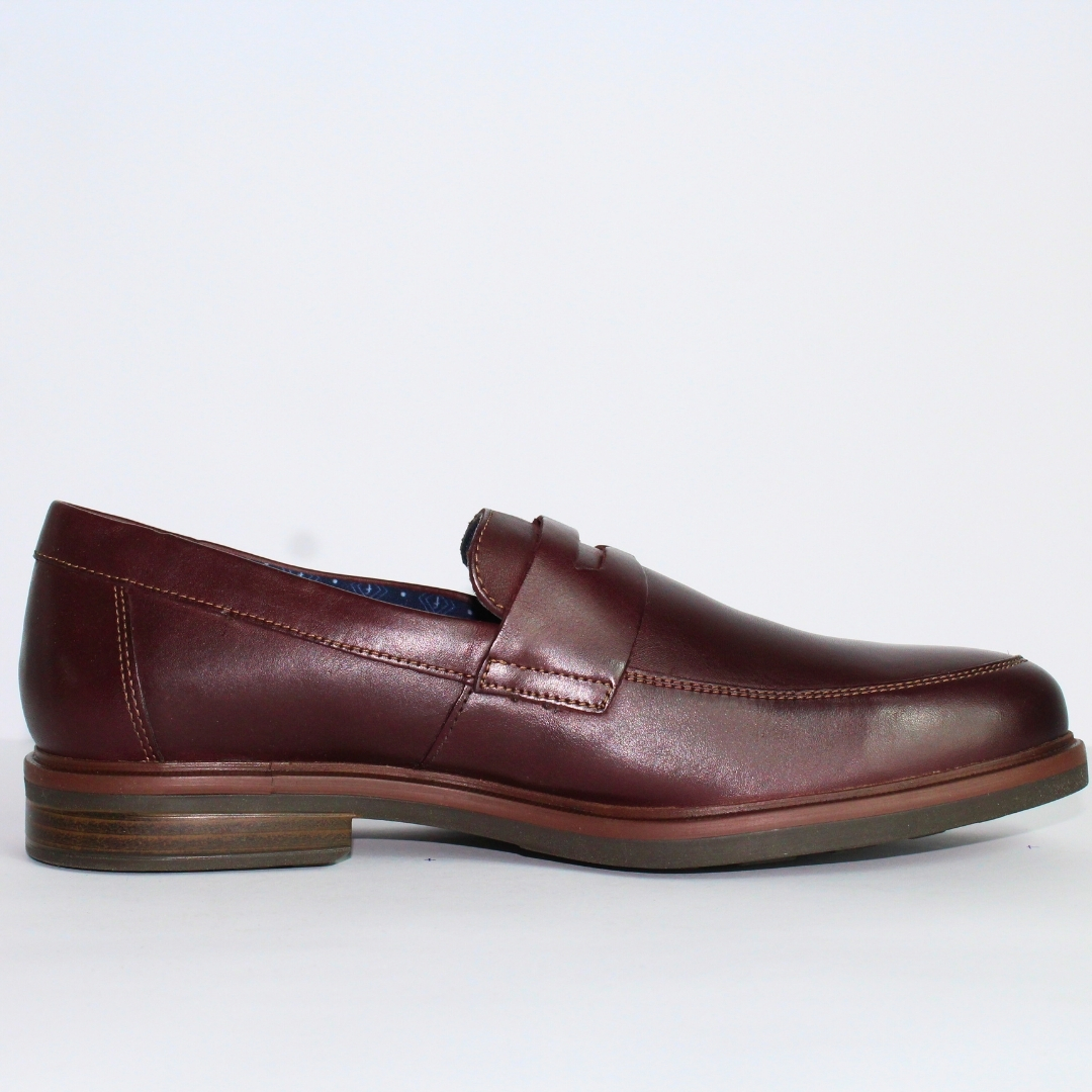 Paquete de 6 pares de Mocasin color cafe de hombre marca Flexi material de piel