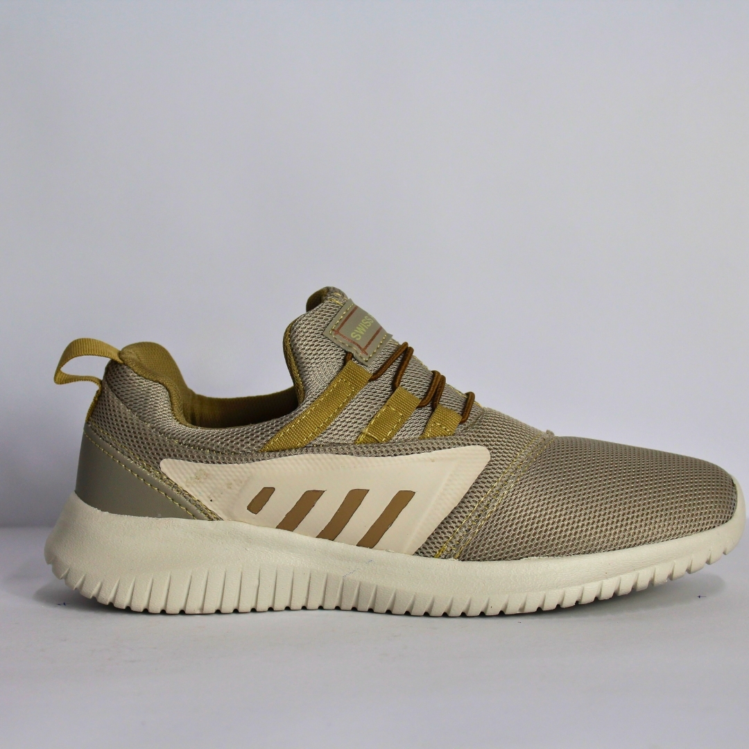 Paquete de 6 pares de Tenis  beige para hombre marca Swiss Polo, tejido malla transpirable, ligero