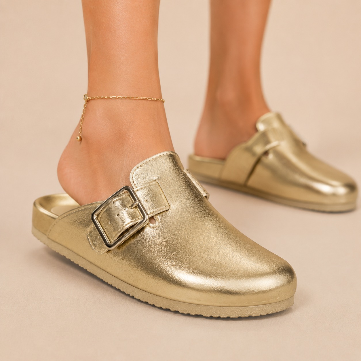 PISO NUEVE | PAQUETE DE 6 PARES DE SUECOS DE MUJER COLOR DORADO